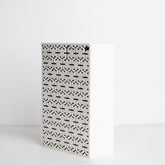 Side angle highlighting rose gold patterned lid