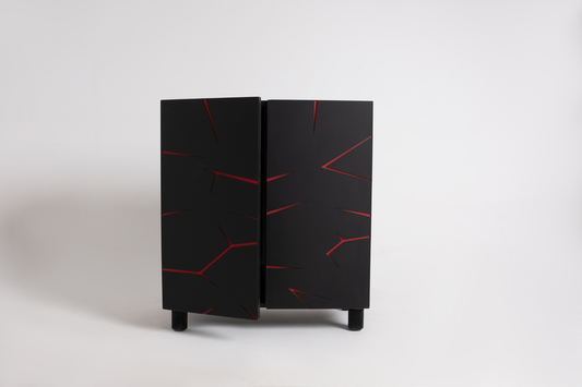 Obsidian Meridian Console – Modern